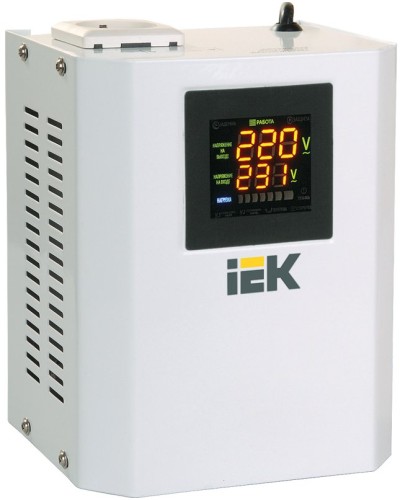 Стабилизатор напряжения серии Boiler (IVS24-1-00500). Стабилизатор напряжения. IEK в Арзамасе
