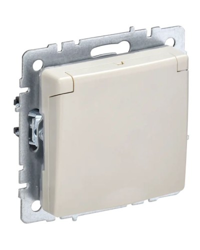 Розетка с з/к РСбш10-3-БрКр бежевый BRITE (BR-R16-16-K10). Розетка с заземлением с защитными шторками и крышкой. IEK в Арзамасе