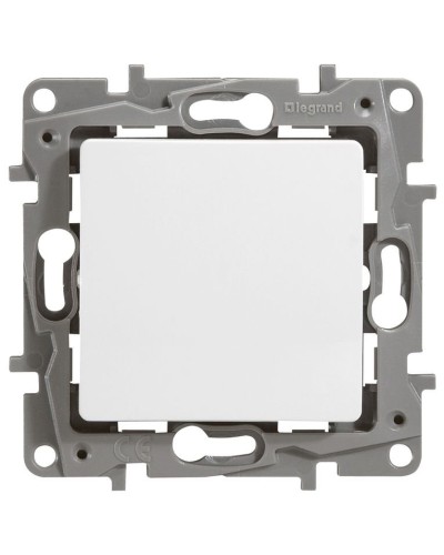 Переключатель 10AX-250В ETIKA, белый (672205). Выключатель. LegranD в Арзамасе